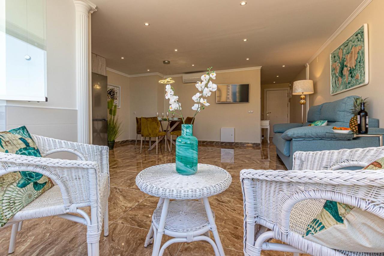 Costa Paradise - Beachfront Apartment Fuengirola Extérieur photo
